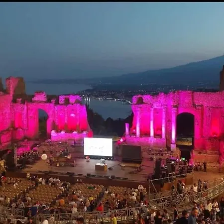 Le Ancorette Giardini Naxos