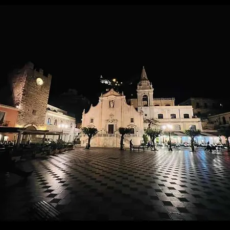Le Ancorette Giardini Naxos